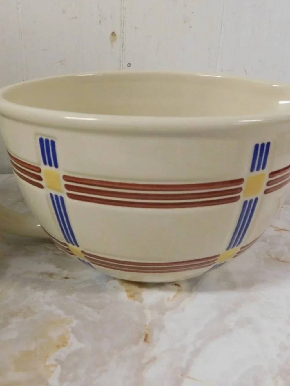 *** Longaberger Classic Bold Plaid Batter Bowl 2 Quart ***